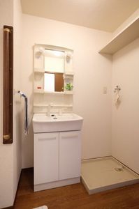 ユウ・フロール 101号-7