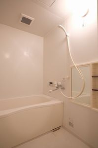 ユウ・フロール 101号-8