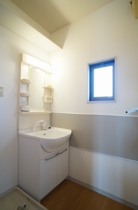 レノンパレスB棟 201号-8