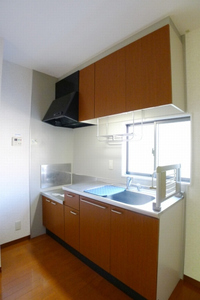 サンフォレスト壱番館 202号-3