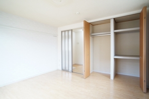 グランドソレーユ 201号-9