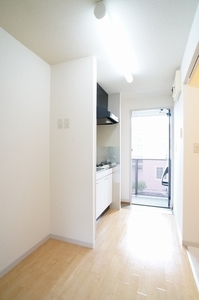 グランドソレーユ 201号-11