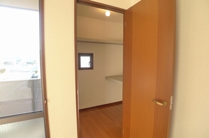 プリマ請西Ｅ棟 101号-7