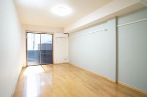 プレミール・コート 202号-3