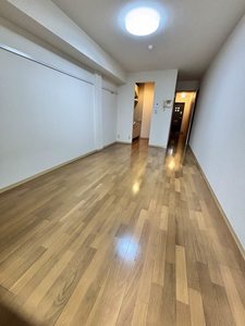 プレミール・コート 203号-3