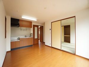 アーバンイーストＡ棟 202号-3