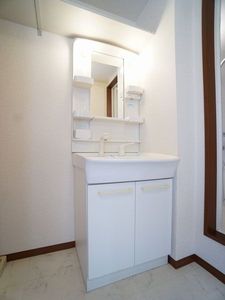 アーバンイーストＡ棟 202号-9