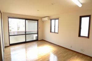 アーバンイーストB棟 201号-2