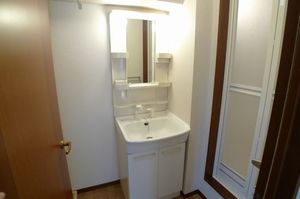 アーバンイーストB棟 201号-7