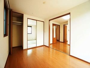 アーバンイーストＣ棟 102号-3