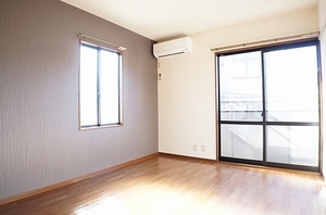 ヴィラ・マルセイ 201号-2