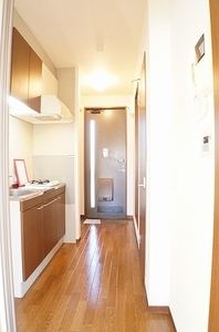 ヴィラ・マルセイ 201号-6