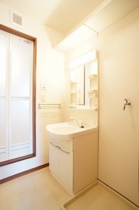 コートビレッジ弐番館 201号-4