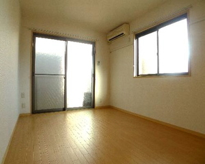 オアシス谷津 301号-2