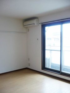 フラットフィールド 302号-2