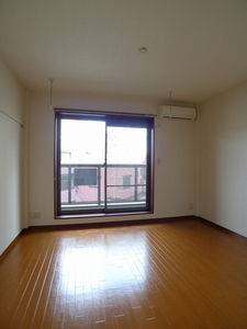 ベア－ズ　ガーデン 302号-3