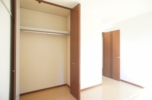 シェリー弐番館 102号-6