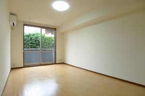 プレジオ 102号-2