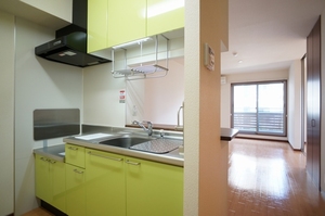 レジデンス薬園台 302号-6