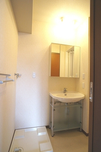 Ｍａｉｓｏｎ　Ｃｈａｒｍｅ　Ａ 205号-6