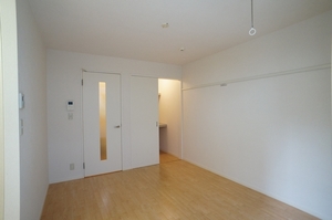 シーブリーズ中山 102号-3