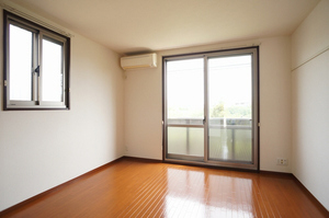 イリスコーポ 101号-2