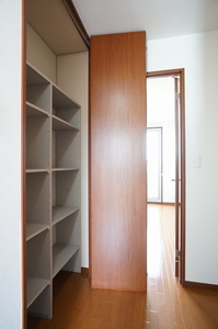 イリスコーポ 101号-8