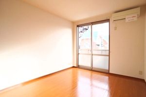 グランドソレーユ 103号-3