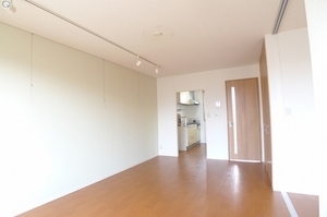 ソレイユ大和田 203号-4