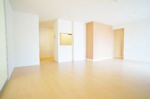 シャーメゾンＯＩＳＯ弐番館 103号-2