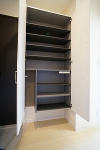 クレストパレス 302号-11