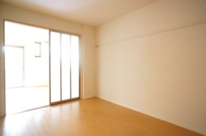 コーストラル舞浜 105号-4