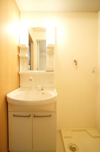 コーストラル舞浜 105号-9