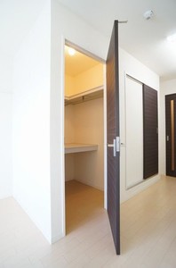 コーストラル舞浜 301号-6