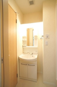 ソレーユメゾン 203号-8