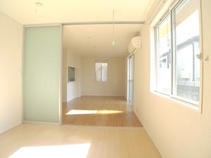 グランメール弐番館 201号-3