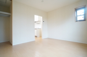 リバーサイド 302号-4