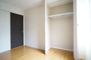 エルカーサリバーB 202号-5