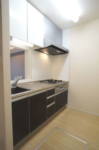 プリヴェ参番館 102号-4