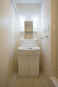 コンフォーティア市川 101号-8