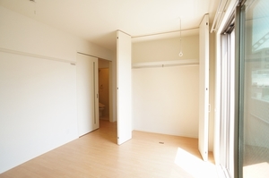 メルヴェーユ 303号-2