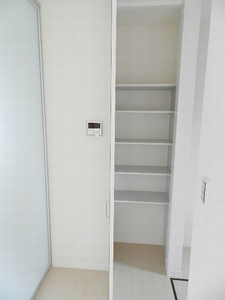 メゾンリビオン 201号-9