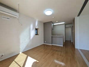 アーバンビラ南八幡 101号-3