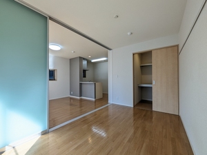 アーバンビラ南八幡 101号-4