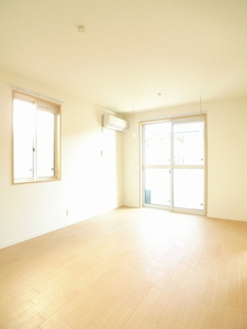 Ｌｅａｆ緑が丘Ｂ 202号-2