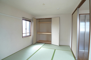 ヴィラ伊勢原 102号-4