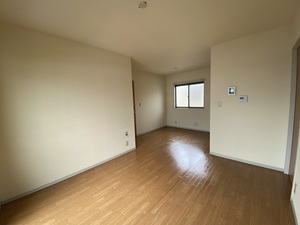 アイウィングＢ 202号-3