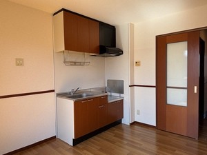 シャルマンベルデＢ 201号-2