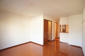 メゾンドール松戸 105号-2