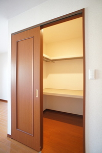 メゾンドール松戸 105号-4